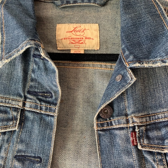 Future Vintage Trucker Jacket - Picture 5 of 7